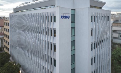 Δωρεά θερμοκοιτίδας από την KPMG, στη Μονάδα Εντατικής Νοσηλείας Νεογνών του νοσοκομείου «Π. & Α. Κυριακού»