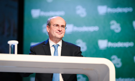 Κωστής Χατζηδάκης: Ένας γνώστης της Ευρώπης για την Αντιπροεδρία του ΕΛΚ