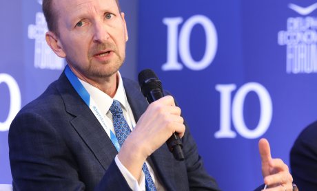 Πάνος Λυμπερόπουλος (Eurobank) - Funding the Future: Investments and Growth