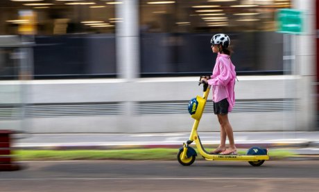 Πώς η άνοδος των ηλεκτρικών ποδηλάτων και e-scooters επαναπροσδιορίζει τον ρόλο της ασφάλισης;