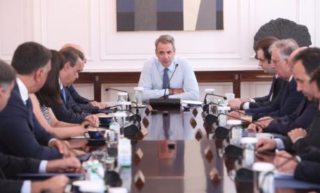 Μητσοτάκης στο Κυβερνητικό Συμβούλιο Οικονομικής Πολιτικής: 12 παρεμβάσεις για την μείωση της γραφειοκρατίας