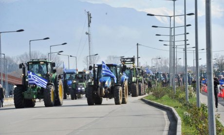 Η αλήθεια για τους αγρότες και τα 180 δισ. «σβήνει» χρέος 7 δισ. ευρώ, Ελληνικά ομόλογα «ψηφίζει» και η Citi και οι προσδοκίες για Santa rally