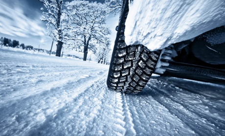 Χειμώνας, ελαστικά και αλυσίδες: Τι πρέπει να γνωρίζετε;