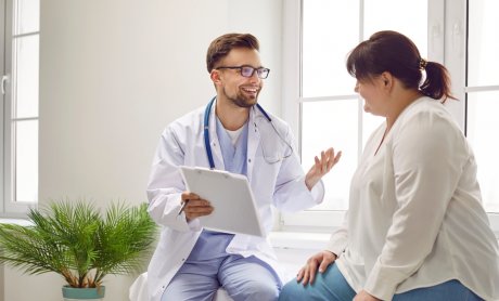 Ιατρική Σχολή ΕΚΠΑ: Ξεκίνησε το δωρεάν πρόγραμμα για την παχυσαρκία σε πανεπιστημιακές κλινικές μέσω του προγράμματος «Προλαμβάνω»