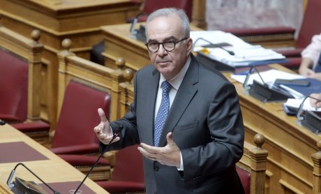 Νίκος Παπαθανάσης: Προϋπολογισμός ύψους 328,2 εκατ. ευρώ σε φορείς και επιχειρήσεις που δραστηριοποιούνται στον κλάδο της αμυντικής βιομηχανίας