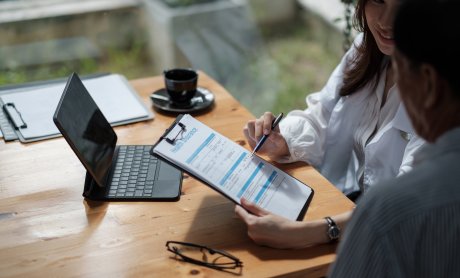 Ο Πωλησιακός ενθουσιασμός  του ασφαλιστικού συμβούλου!