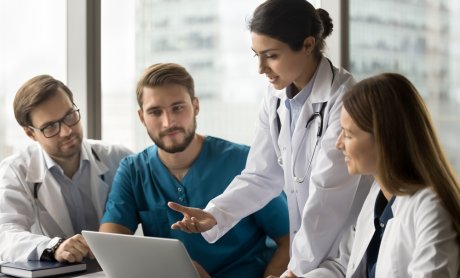 Υπουργείο Υγείας: Δωρεάν επιμορφωτικά προγράμματα για 12.000 επαγγελματίες υγείας