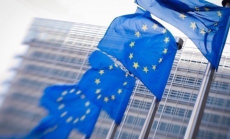 Κομισιόν: Δεν υπάρχουν άμεσες συνέπειες για την ασφάλεια της τροφοδοσίας της ΕΕ σε πετρέλαιο