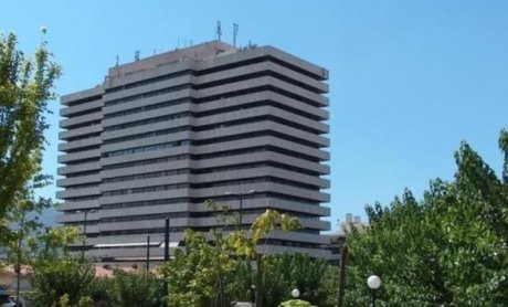 Η ταράτσα στον ουρανοξύστη της Κηφισίας που έγινε αυλή χωριού