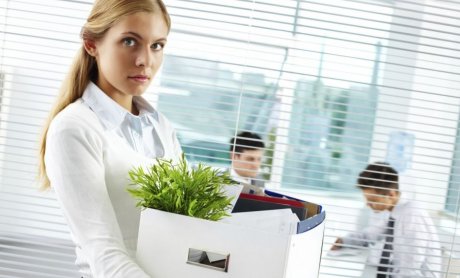 ΕΛΣΤΑΤ: Οι μισοί νέοι είναι άνεργοι!