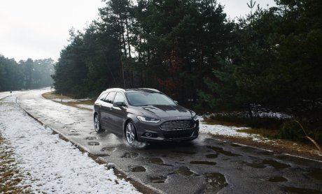 Σύστημα προειδοποίησης για λακκούβες από την Ford
