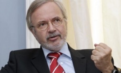 Ζεστό χρήμα στην αγορά από την Ευρωπαϊκή Τράπεζα Επενδύσεων  