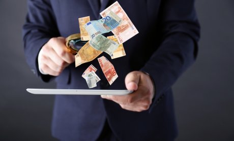 Ποιες εισφορές και φόροι επιβαρύνουν τα ασφάλιστρα;