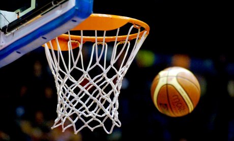 Η FIBA ασφαλίζει τους μπασκετμπολίστες
