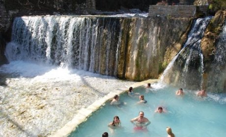 Ποιοι δικαιούνται επίδομα λουτροθεραπείας από τον ΕΟΠΥΥ για το 2016;