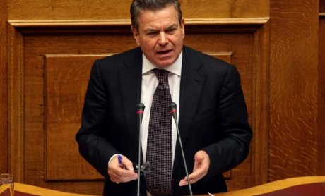 Τάσος Πετρόπουλος: Αφορολόγητο το έκτακτο επίδομα στους συνταξιούχους