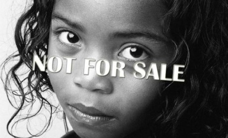 Η καταπολέμηση της εμπορίας ανθρώπων πρέπει να βρεθεί στο επίκεντρο της δράσης της ΕΕ