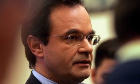 Διστακτικοί οι ξένοι στις προτροπές του Γ. Παπακωνσταντίνου