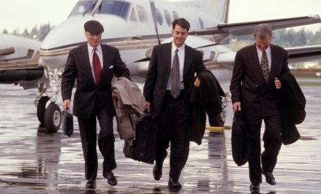 Αναστατώνει τις αγορές η Κίνα με αιφνίδιες κινήσεις 