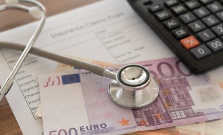 Βρετανική ασφαλιστική εταιρία αποζημίωσε Έλληνα καταναλωτή!