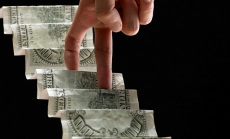 Βήμα προς την ισορροπία και την πρόληψη των κρίσεων