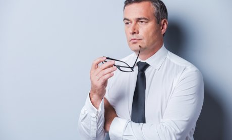 Συνολική επιβάρυνση 55% - 60% για τους ελεύθερους επαγγελματίες – 4 σενάρια ελαφρύνσεων εξετάζει η κυβέρνηση