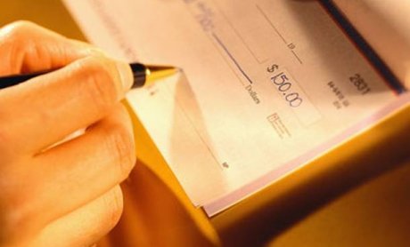 Στα 302,8 εκατ. ευρώ οι ακάλυπτες επιταγές  το πεντάμηνο