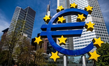 Επαναφέρει το waiver για τα ελληνικά ομόλογα η EKT