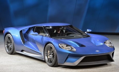 Με πάνω από 700 άλογα το Ford GT