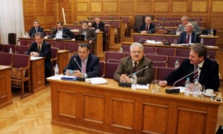 Χωρίς εκπλήξεις το πόρισμα για το σκάνδαλο της Siemens