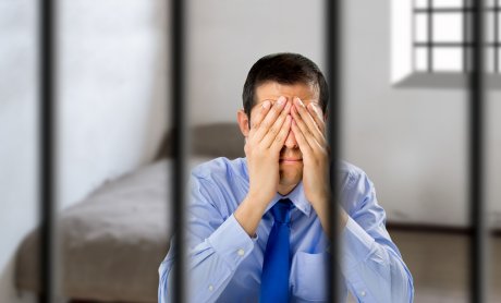 Ισχύει το ασφαλιστήριο συμβόλαιο εάν ο ασφαλισμένος φυλακιστεί; Το nextdeal.gr ενημερώνει!