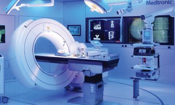 Αντώνιος Καπετανάκης (νευροχειρουργός Metropolitan): Οι καινοτόμες εξελίξεις στη χειρουργική του εγκεφάλου και της σπονδυλικής στήλης