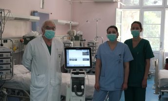 Η «Παπαστράτος» έκανε δωρεά 50 καινούργιους αναπνευστήρες υψηλής τεχνολογίας για τις ΜΕΘ