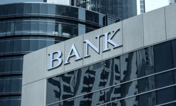 Απελεύθερος: Οι τράπεζες και η επιστροφή στο μοντέλο Σημίτη