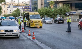 Ανασφάλιστα σχολικά την πρώτη μέρα λειτουργίας των σχολείων!
