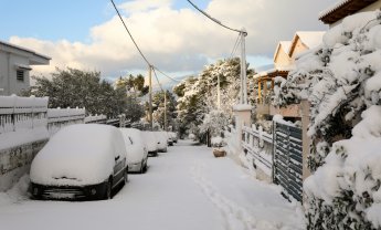 Χωρίς ρεύμα πολλές περιοχές - Τι αναφέρει ο ΔΕΔΔΗΕ