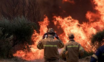 Οικονομική ενίσχυση ύψους 6.000 ευρώ σε όσους τραυματίστηκαν στις πυρκαγιές