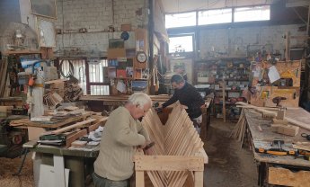 Αραρίσκοντας Ηλίας Προβόπουλος: Το καλό ξυλουργείο φτιάχνει τα πάντα