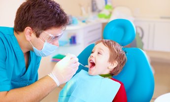 Από τον Απρίλιο ξεκινά ο δωρεάν οδοντιατρικός έλεγχος στα παιδιά!