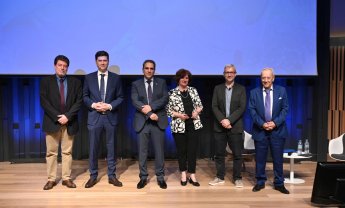 H οικογένεια παραμένει καθολική αξία στην Ελλάδα σύμφωνα με έρευνα του ΕΚΚΕ για την Υδρόγειο Ασφαλιστική!