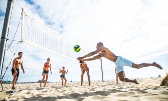 Γιώργος Γουδέβενος: Από τι κινδυνεύετε αν παίζετε beach volley!