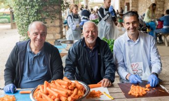 Οι άνθρωποι του Συνδέσμου Εκπροσώπων και Στελεχών Ασφαλιστικών Εταιριών σε ξεχωριστή δράση εθελοντισμού και προσφοράς στο κοινωνικό σύνολο την Ημέρα Ιδιωτικής Ασφάλισης!