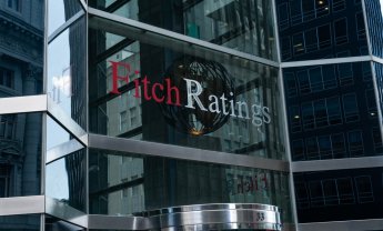 Τα μηνύματα της Fitch, ο πήχης του 33%, τα μονοπώλια και η Αριστερά και ο αείμνηστος Ι. Κωστόπουλος