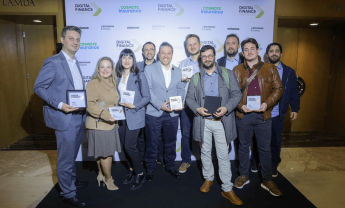 Eurolife FFH: Κορυφαία διάκριση με Platinum βραβείο στον πυλώνα του Digital Insurance και 6 βραβεία συνολικά στα Digital Finance Awards