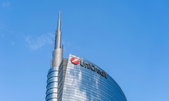 Τι σημαίνει το deal Alpha - Unicredit, το σενάριο της πλήρους εξαγοράς, η θετική υποδοχή από την κυβέρνηση, νέα υψηλά στο Χ.Α με υπογραφή Alpha και οι ισχυρές επιδόσεις ΟΠΑΠ και Lamda
