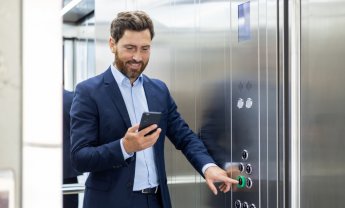 Ασφάλιση Ευθύνης Ανελκυστήρων: Ποια η διαφορά με την Αστική Ευθύνη Διαχείρισης;