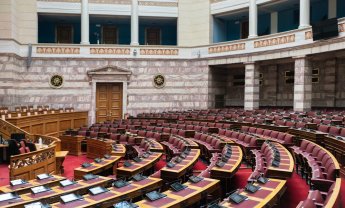 Φθινόπωρο 2025: Θρυαλλίδα αναδιάταξης του πολιτικού σκηνικού