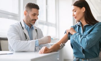 ΠΦΣ: Επιστολή προς την GSK για επιστροφή αποθεμάτων των τετραδύναμων αντιγριπικών εμβολίων λόγω επιβάρυνσης των φαρμακείων