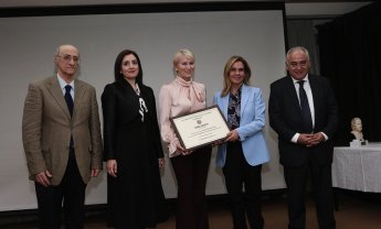 Ε.Ε.Α.: Μία ξεχωριστή εκδήλωση ευαισθητοποίησης για τον καρκίνο του μαστού με κεντρική ομιλήτρια τη Νατάσα Παζαΐτη