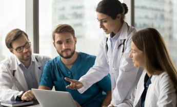 Υπουργείο Υγείας: Δωρεάν επιμορφωτικά προγράμματα για 12.000 επαγγελματίες υγείας